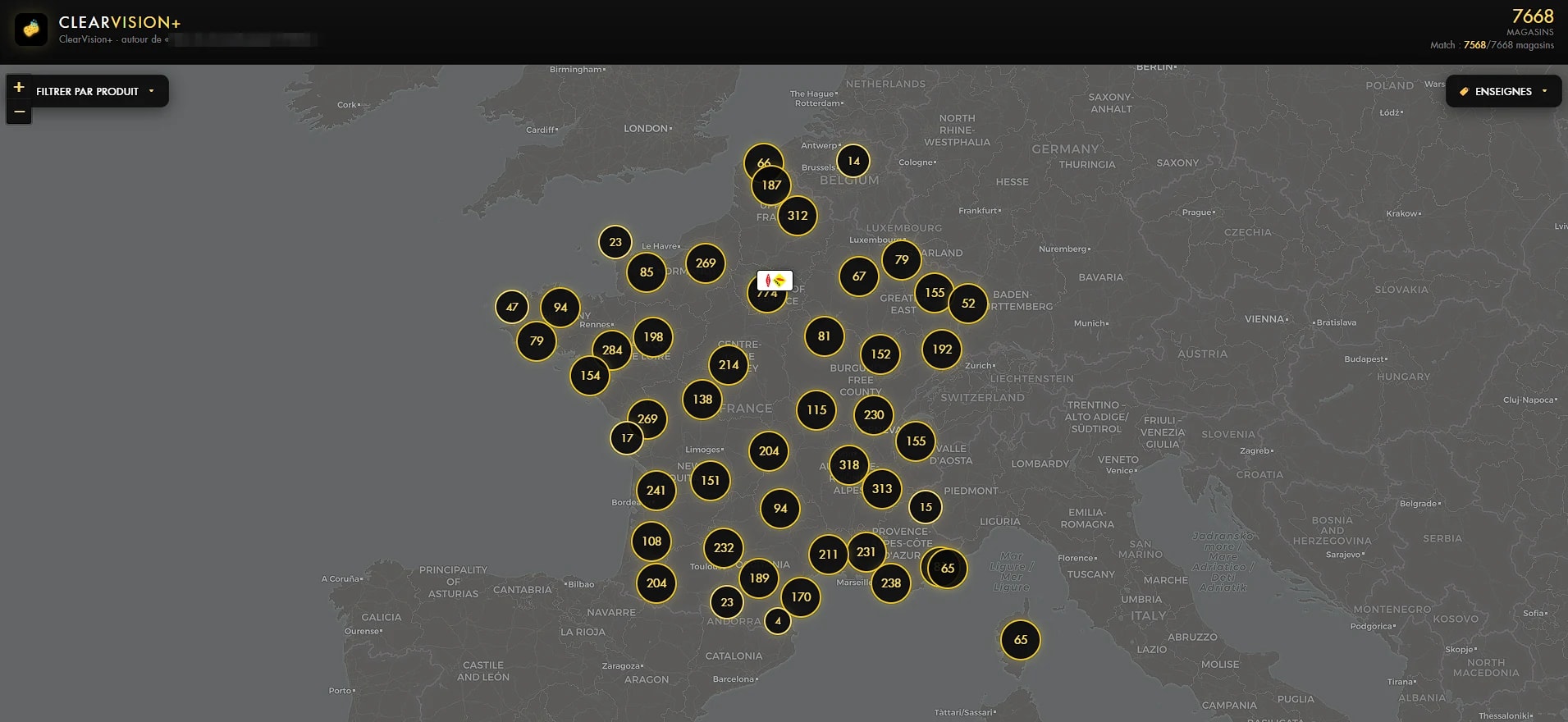 Carte ClearVision+ de la France, de la Belgique et du Luxembourg : des regroupements numérotés montrent le nombre de magasins par zone, avec 7 668 magasins au total.